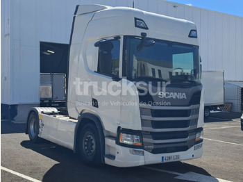 وحدة جر SCANIA R 450