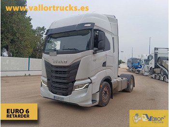 وحدة جر IVECO S-WAY
