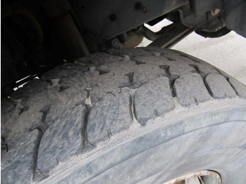 شاحنات مسطحة Renault Kerax 370 DXI: صورة 4