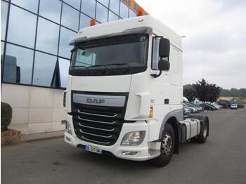 وحدة جر DAF XF 460