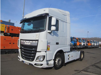 وحدة جر DAF XF 105 460