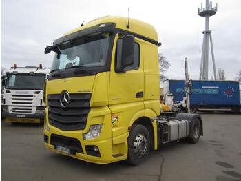 وحدة جر MERCEDES-BENZ Actros 1845