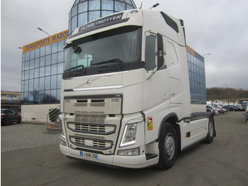 وحدة جر VOLVO FH 460
