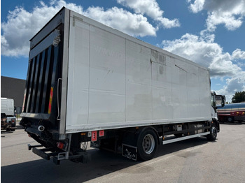 شاحنة الفريزر Iveco 180E32 4x2 Schmitz / Thermo King T-1200R Spectru Iveco 180E32 4x2 Schmitz / Thermo King T-1200R Spectru: صورة 3