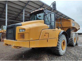 شاحنة قلاب مفصلية Caterpillar 740GC: صورة 2