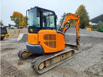 حفارة مُصَّغرة Komatsu PC45MR-3: صورة 2