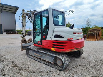 حفار زحاف TAKEUCHI