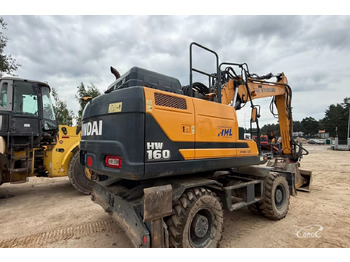 حفارة دولاب HYUNDAI