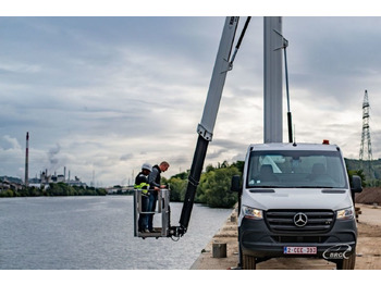 Mercedes-Benz Sprinter Mercedes-Benz Sprinter: صورة 2