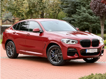 سيارة دفع رباعي BMW