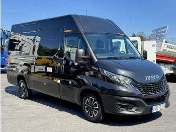 فان IVECO Daily 35s18