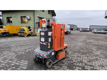 الرأسي رفع الصاري JLG