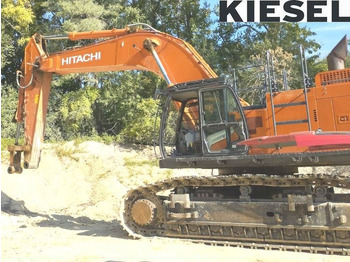 حفار زحاف HITACHI ZX690
