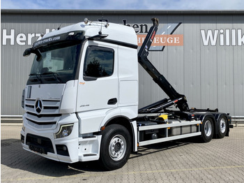 شاحنة ذات خطاف MERCEDES-BENZ Actros 2545