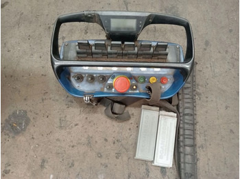 ونش كرين - شاحنة Grúa HMF 2820 K5: صورة 5