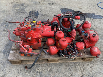 نظام الهيدروليك - اللودر بعجل 2426877 - O&K L45: صورة 4 نظام الهيدروليك - اللودر بعجل 2426877 - O&K L45: صورة 4