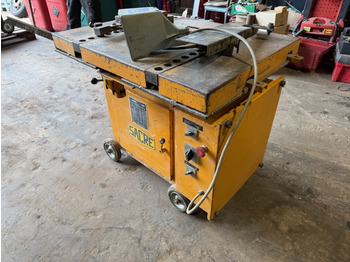 معدات الخرسانة