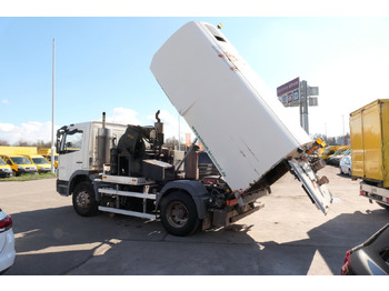 سياره كنس شوارع MERCEDES-BENZ Atego