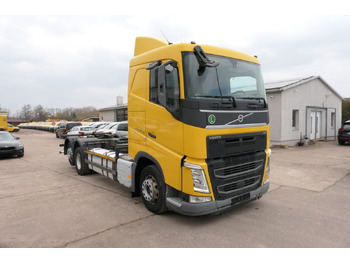 شاحنات الحاويات / جسم علوي قابل للتغيير شاحنة VOLVO FH 26.420 6x2 BDF: صورة 2