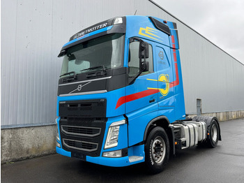 وحدة جر VOLVO FH 500