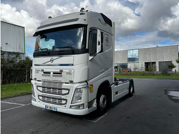 وحدة جر VOLVO FH 500
