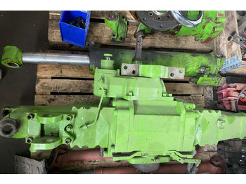 Merlo Merlo Merlo Merlo: صورة 4 Merlo Merlo Merlo Merlo: صورة 4