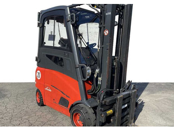 رافعة شوكية كهربائية LINDE E20