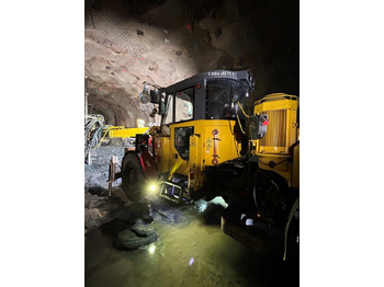 آلة حفر موجهة EPIROC