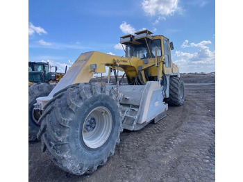 مثبت التربة BOMAG