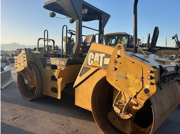 مدحلة CATERPILLAR