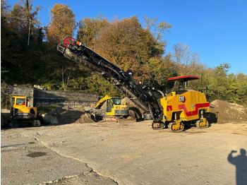 قشاطة أسفلت CATERPILLAR 313