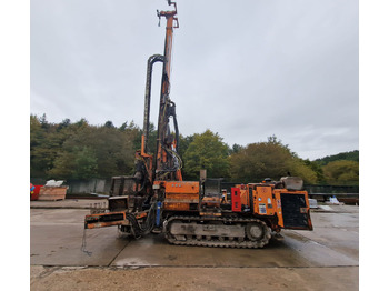 آلة تلقيم HÜTTE