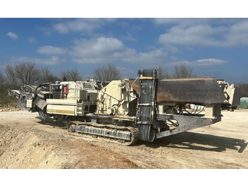 كسارة التصادمية METSO