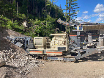كسارة التصادمية METSO