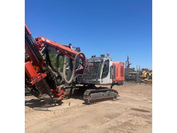 برج الحفر SANDVIK