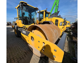 مدحلة ضاغطة Volvo SD115B: صورة 2