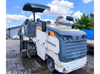 قشاطة أسفلت WIRTGEN