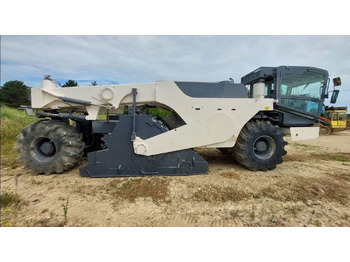 مثبت التربة Wirtgen WR 2400: صورة 2
