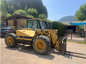 رافعة تلسكوبية CATERPILLAR TH