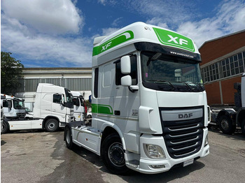 وحدة جر DAF XF 460: صورة 2