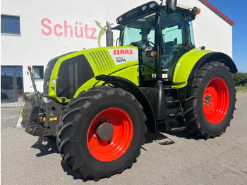 جرار CLAAS Axion 820