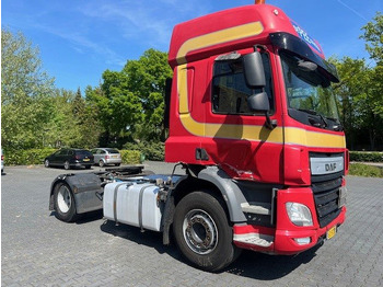 وحدة جر DAF CF 440