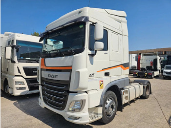 وحدة جر DAF XF 460