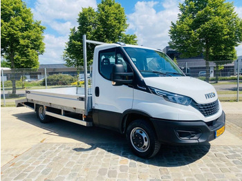شاحنة مغلقة الصندوق IVECO Daily 35c18