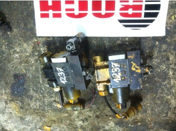 صمام هيدروليكي