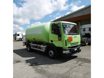 شاحنة صهريج IVECO