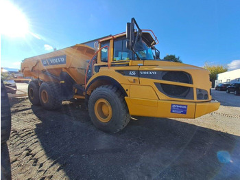 شاحنة قلاب مفصلية VOLVO A25G