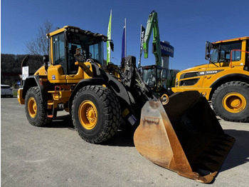 اللودر بعجل VOLVO L90H