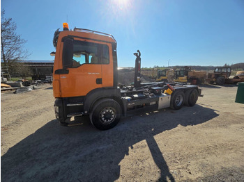 شاحنة ذات خطاف MAN TGS 26.500