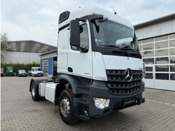 وحدة جر MERCEDES-BENZ Actros 1843